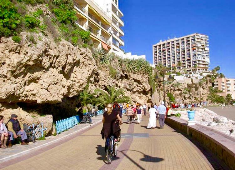 Apartamento Torre de la Roca INDUSTRIAL69 Torremolinos Exterior foto